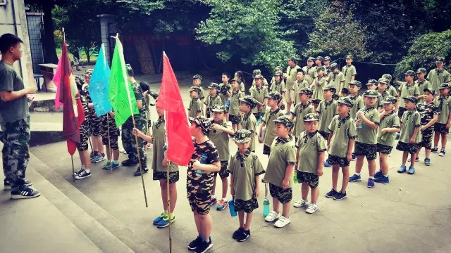 168小時，盛夏好時光少年領(lǐng)袖“成長記”